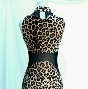 Ankel length stretch animal print bodycon